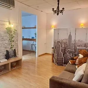 Habitación en casa particular Privada En La Rambla De Cataluna, Barcelona